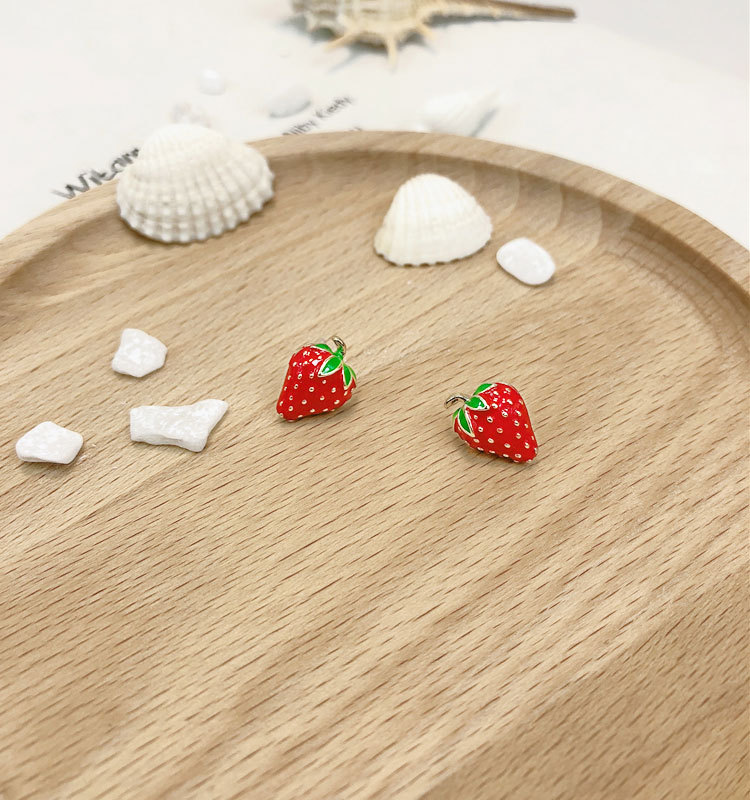 Acrylic Strawberry Earrings Fa - Street Fashion Earrings recensie en prijs