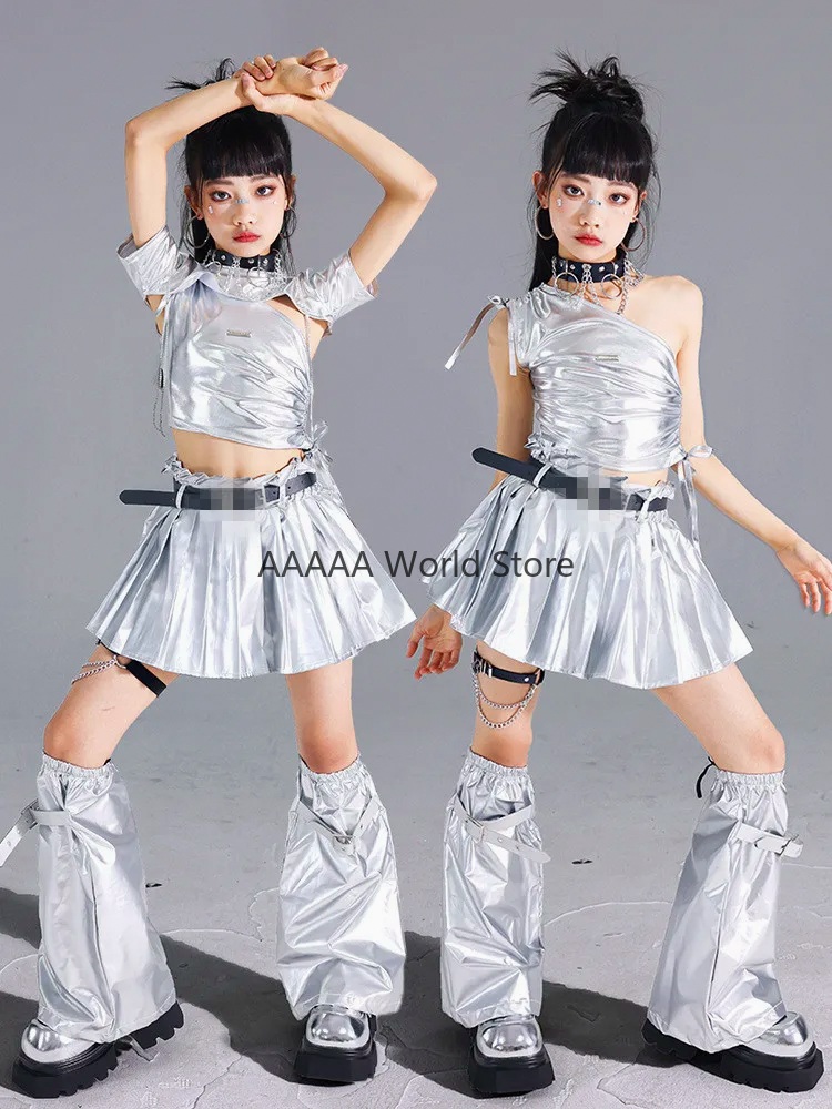 Cosplay Silver Crop Top Pleate - Street Fashion Europe recensie en prijs