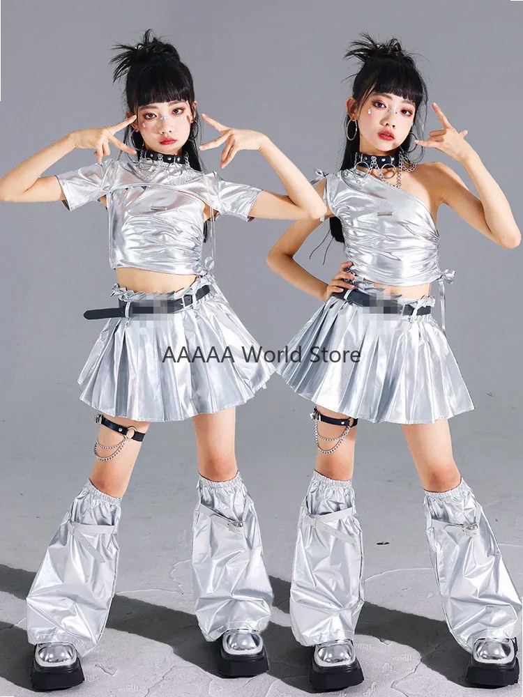 Cosplay Silver Crop Top Pleate - Street Fashion Europe recensie en prijs