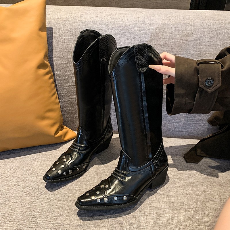 Riveted Women's Soft Leather 2 - Street Fashion Rome 2026 recensie en prijs